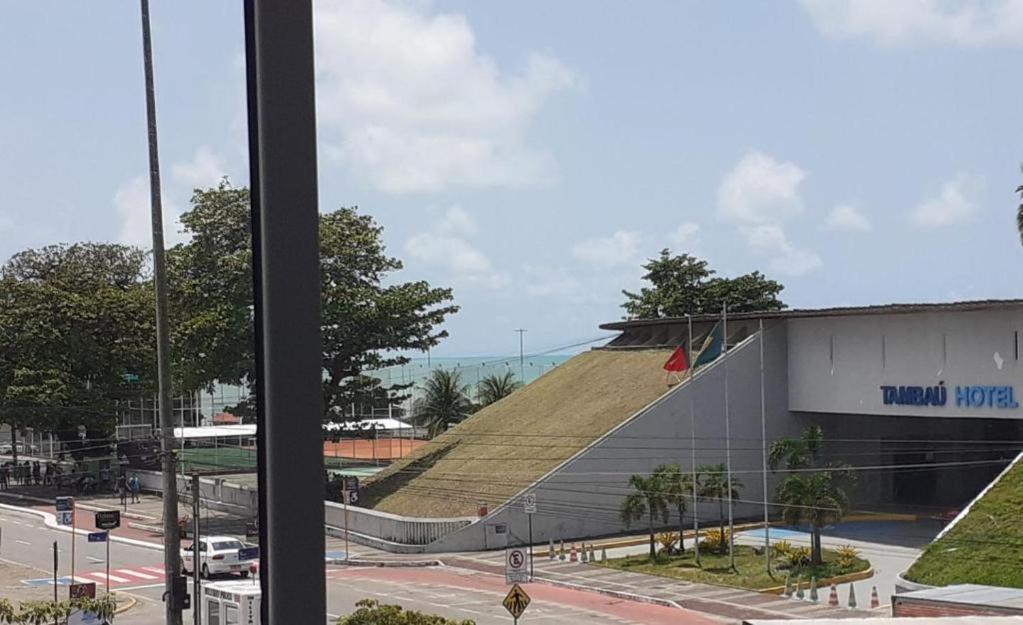 Israel Tambau- Apto Luxuoso- Em Frente Ao Mar Com Varanda Joao Pessoa Luaran gambar