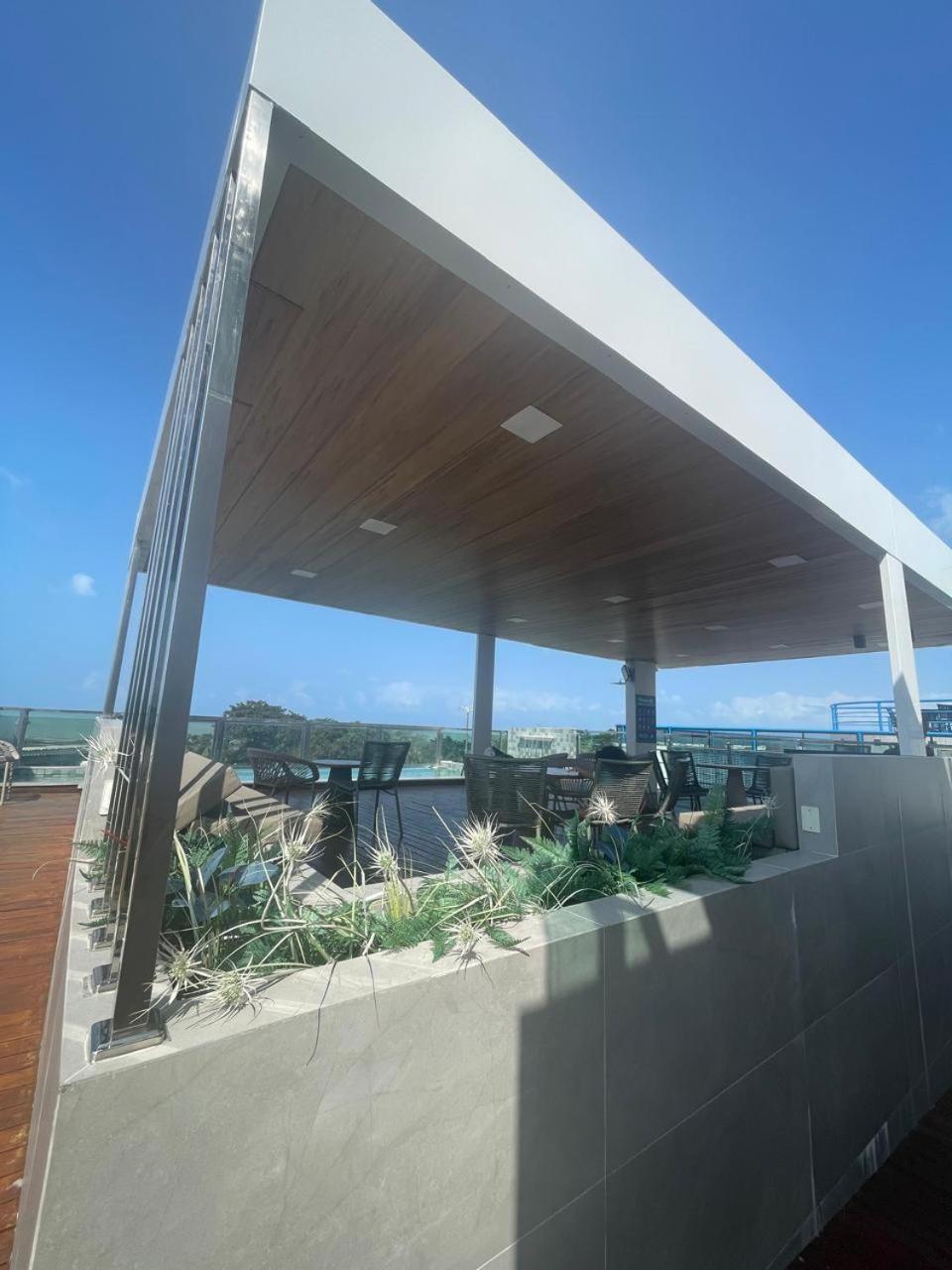 Israel Tambau- Apto Luxuoso- Em Frente Ao Mar Com Varanda Joao Pessoa Luaran gambar